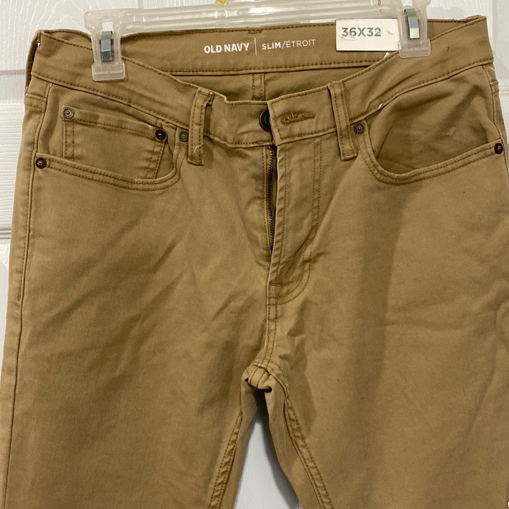Old Navy pants new with tags